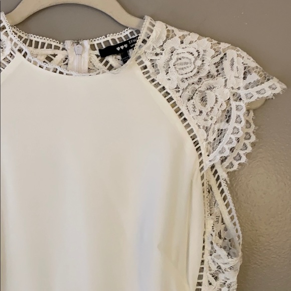 EUC ivory lace back dress - Picture 4 of 7